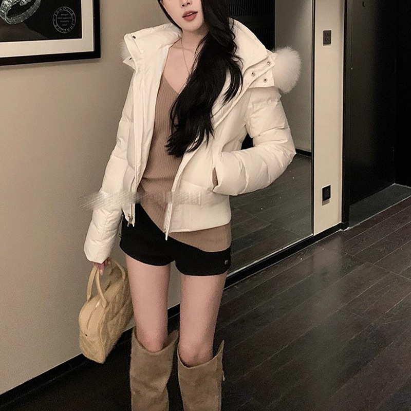 白鸭绒收腰显瘦短款羽绒服女2025冬季新款显脸小可拆卸大毛领外套|undefined