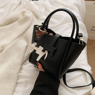 �͹Ų˻@�Ӱ�Ůʿ����2025�����¿�sˮͰ����������|�Іμ��