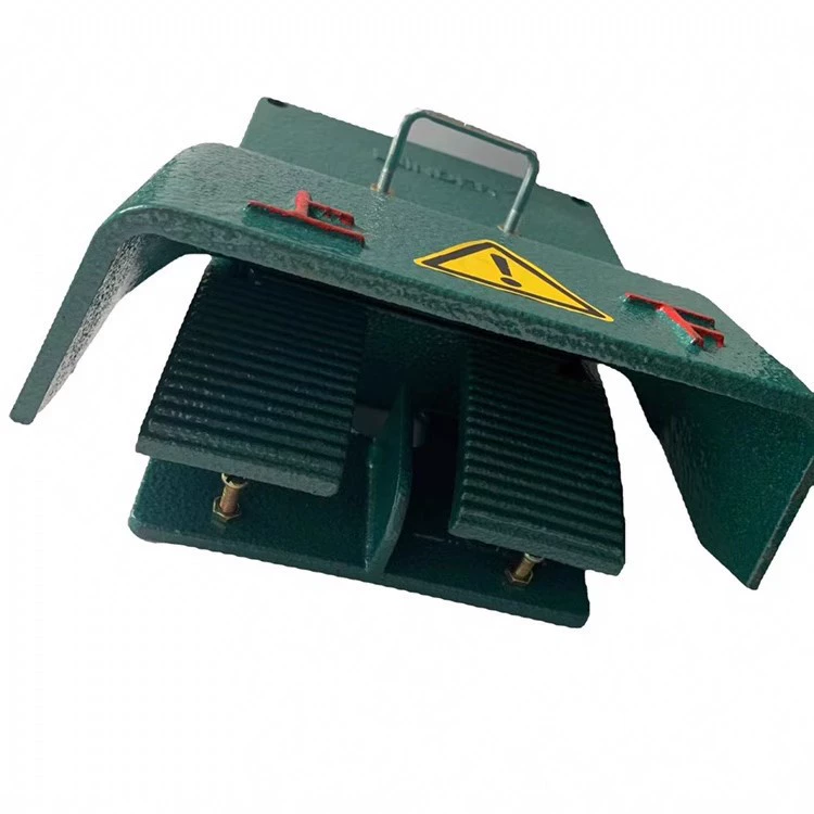 Ножной переключатель Mingde MDYDT1-14 чугунный