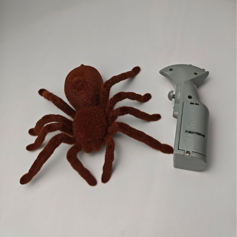 リモコンの大きなクモのシミュレーションのリモコン動物のタランチュラの新しい奇抜な電子ペットのリモコンのクモの電動のクモの卸売り|undefined