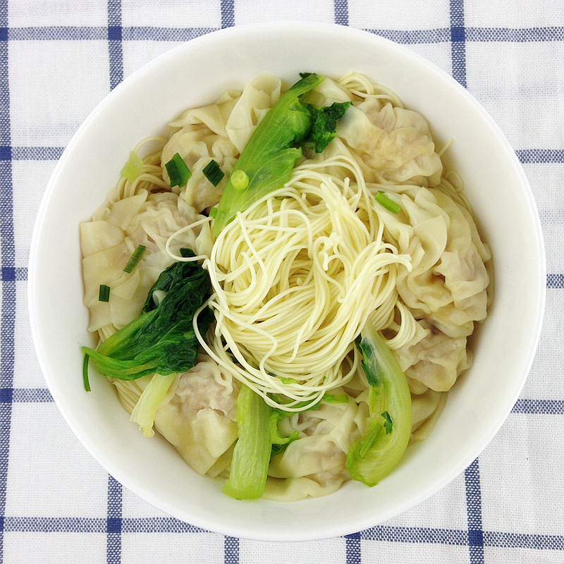 Guangdong Loy Kee Guangzhou Egg noodles 3 Full container Off the coast characteristic Wonton noodle Hong Kong style Restaurant