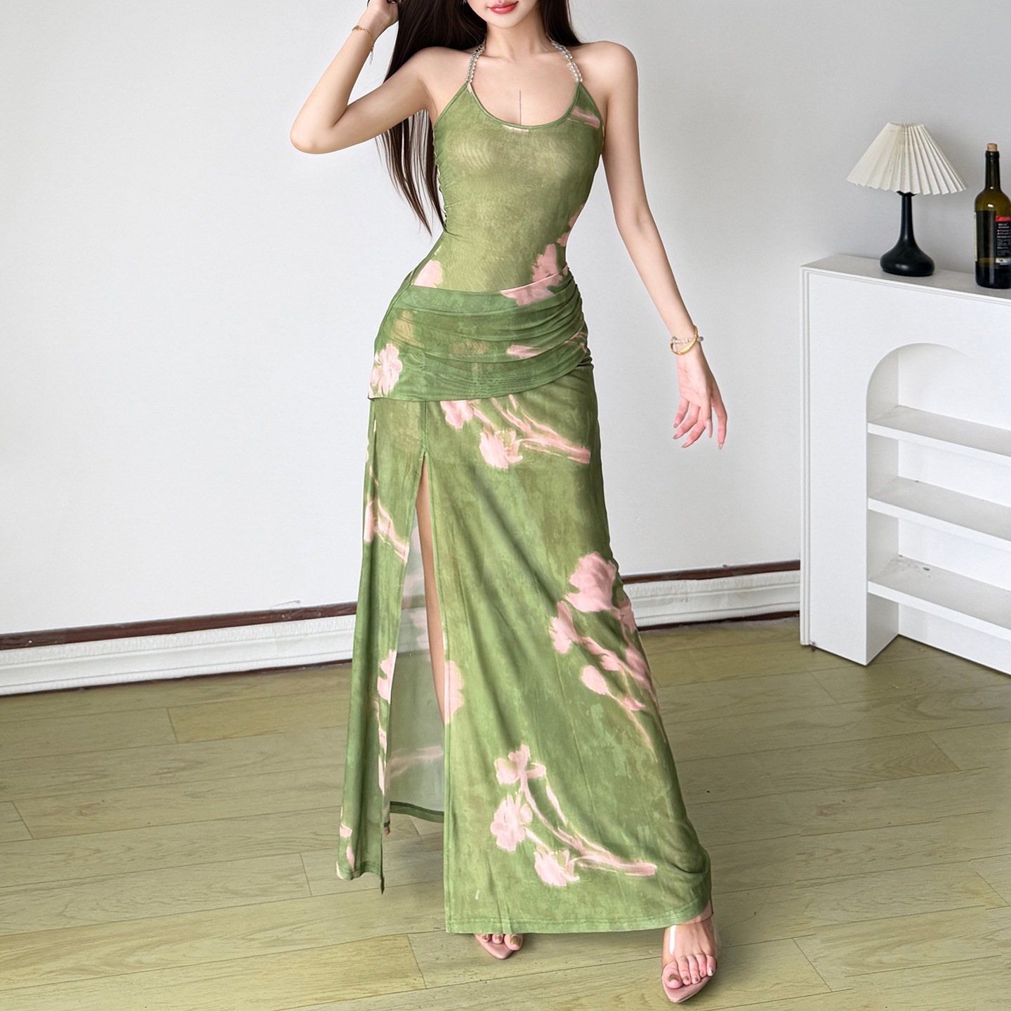 Cross-Border European and American Style 2026 Amazon Summer New Vintage Sexy Halter Neck Slim Fit Slit Dress for Girls