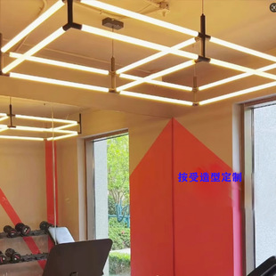 LED�컨�W����ܵ����A�ܟ�320��360�Ȱl��A��ˇ�g������͟�D32