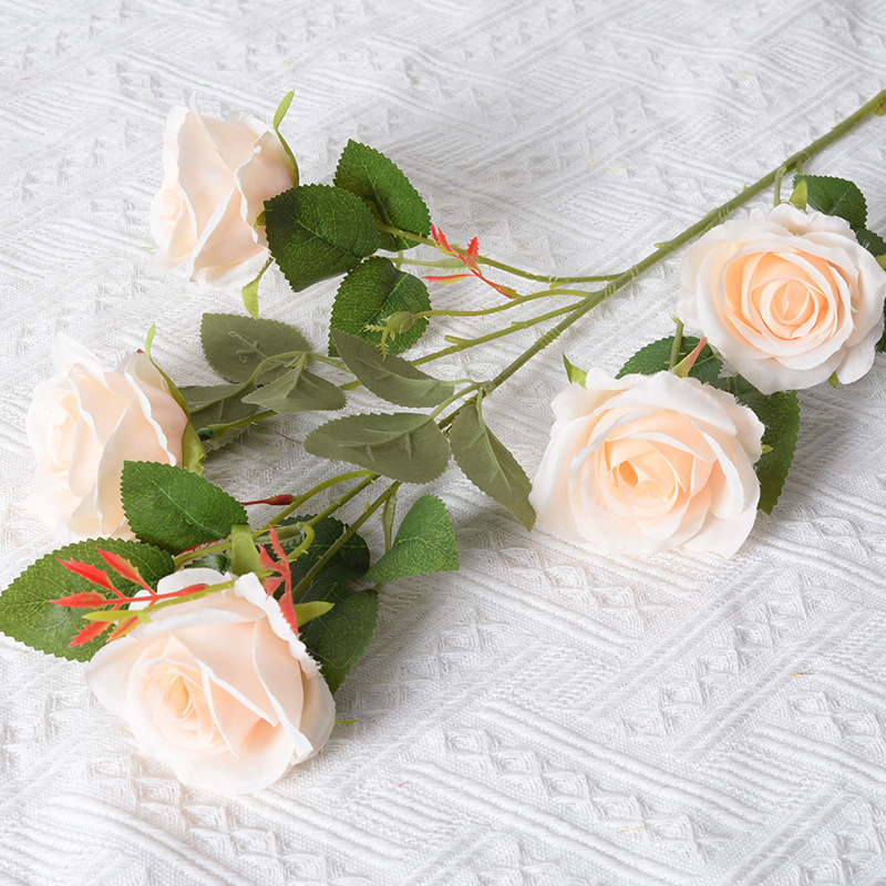 Rosa artificial 5-cabeza París Rosa Día de San Valentín Hotel decoración de la boda falsa Flor de seda artificial al por mayor