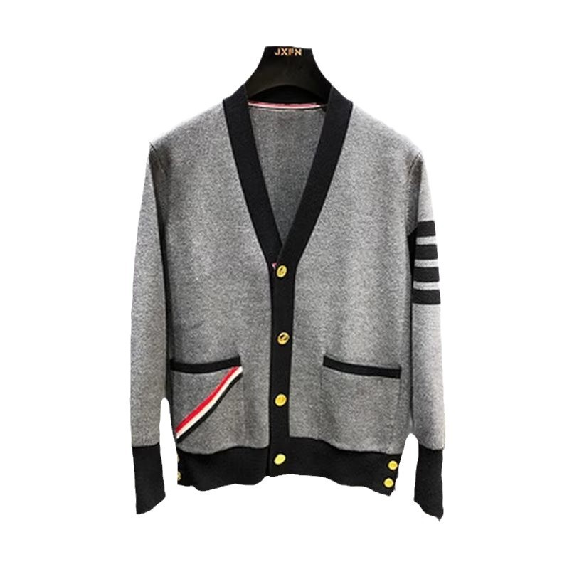 봄과 가을 전국 유행 편지 자카드 줄무늬 가장자리 남자 캐주얼 칼라 유행 니트 스웨터 버튼 따뜻한 카디건 스웨터 트렌디