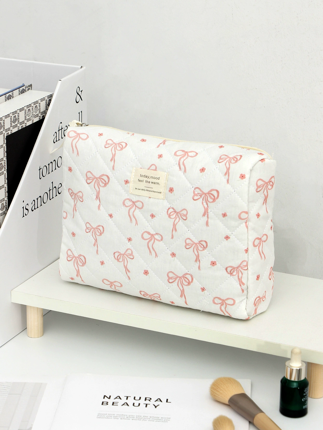 Handheld Cosmetic Bag, Korean Style, Bow Accent, Quilted Organizer, Multiple Sizes