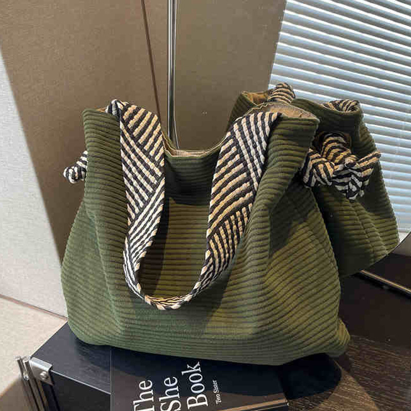 Túi tote vải canvas nữ cỡ lớn đi làm, đeo vai đơn kiểu mới mùa hè — Màu xanh lá
