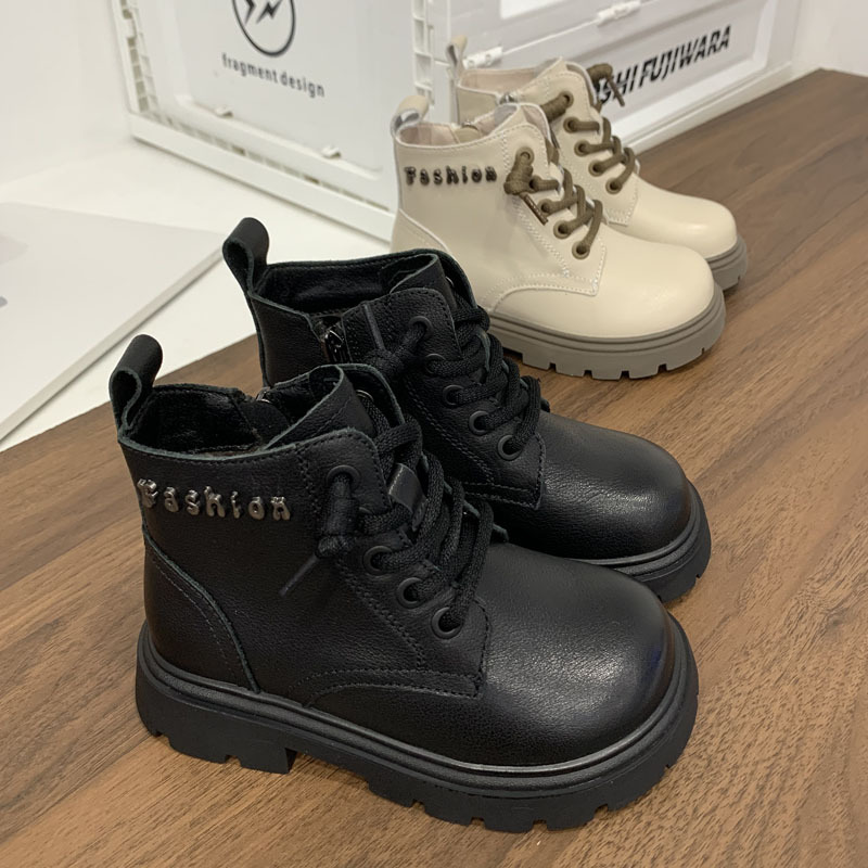 2025秋季新款女童时尚牛皮马丁靴中大公主软底皮靴子儿童鞋批发