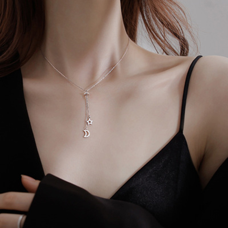 Simple star and moon tassel necklace niche design sense clavicle chain