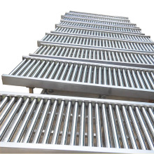 �o�����LͲݔ�͙C܇�g�b����ˮ�����f�֒����90�Ȅ���݁Ͳݔ�͙C