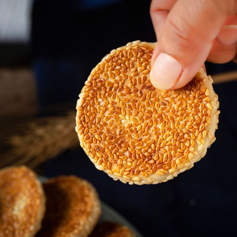 Huangshi Authentic Gao Bing, Hubei Specialty Food, Sesame Cookies, Traditional Old-Style Thin-Filled Pancakes, Chinese Pastries, Breakfast Snacks