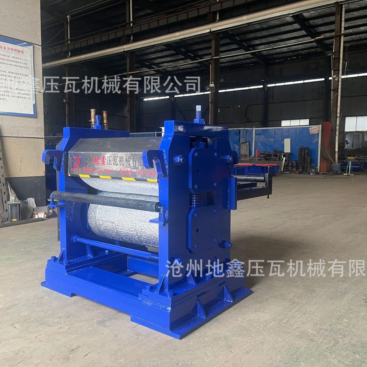 全自动彩钢大砖块压花机设备 沧州地鑫压瓦机 橘皮纹压瓦机