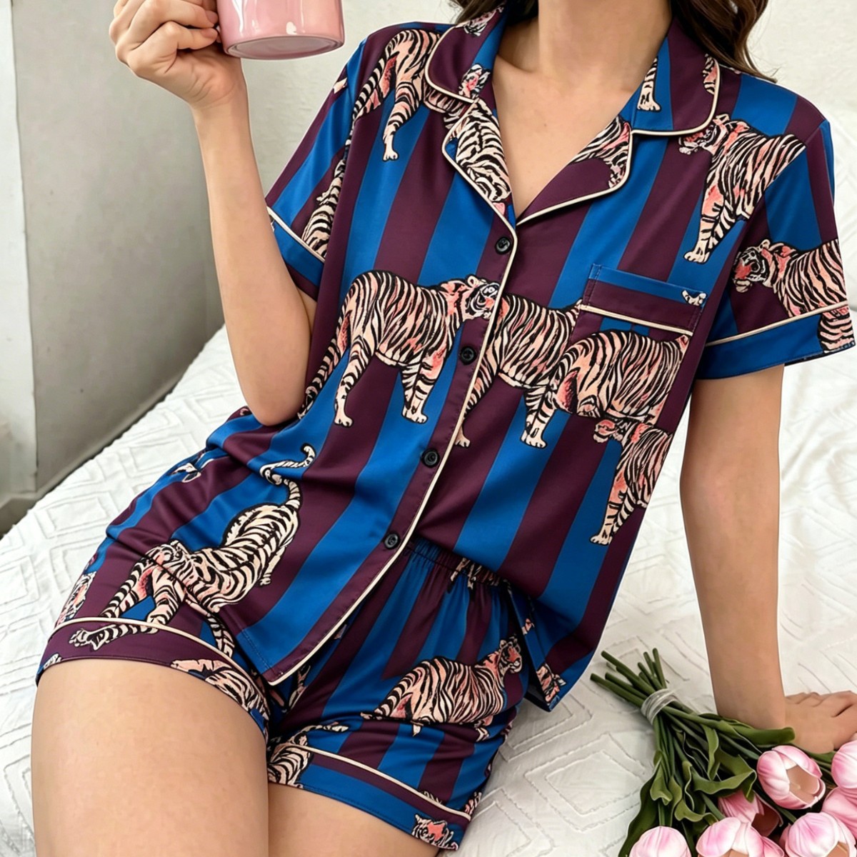 Selección estricta de comercio exterior transfronterizo fondo azul tigre marrón impresión europea y americana pijama conjunto suelto delgado ropa casera casual