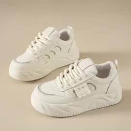 女式运动单鞋;女式板鞋;乐福鞋