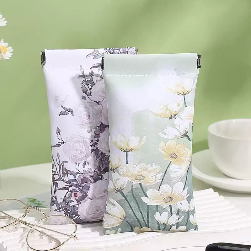 Glasses Bag for Women, Shrapnel Sunglasses, Sunglasses, Anti-pressure Satchel Set, Classy Satchel Storage Bag, Automatic Closing Protective Box Glasses Bag for Women, Shrapnel Sunglasses, Sunglasses, Anti-pressure Satchel Set, Classy Satchel Storage Bag, Automatic Closing Protective Box