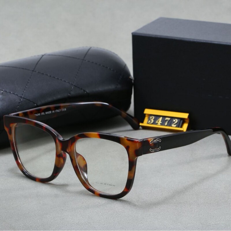 2025 New Fashion Trendy Sunglasses, Simple and Unique INS Style Fashion Sunglasses for Driving and Travel