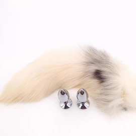 自家生产各种狐狸尾巴提供粘m8螺杆m6螺杆和粘钉子的狐狸尾巴肛塞