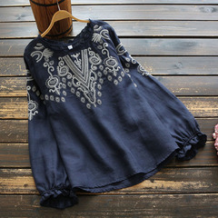 2025 春夏新作大きいサイズルーズエスニックスタイル刺繍ラウンドネック Tシャツ女性のための春と秋のトップ綿とリネンのシャツ女性のための