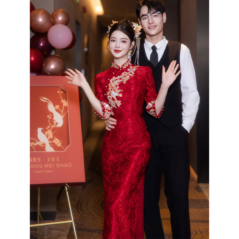 Red cheongsam toast dress wedding day bride casual dress back door engagement Chinese dress dress long sleeve autumn and winter heavy industry
