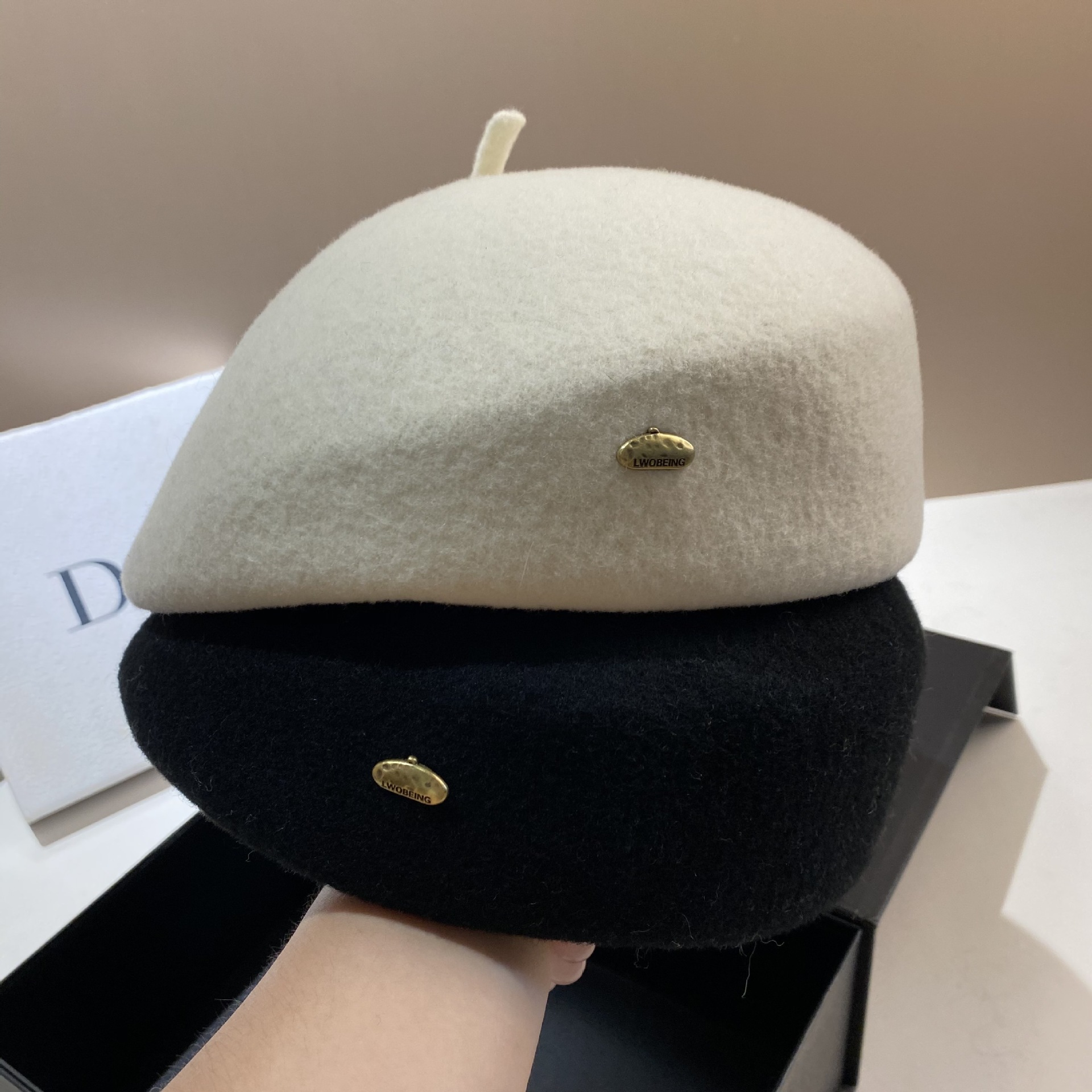 Hochwertige Baskenmütze aus Wolle, koreanische Version, dreidimensionaler Flugbegleiterhut im Promi-Stil, modisch und_voghion.com