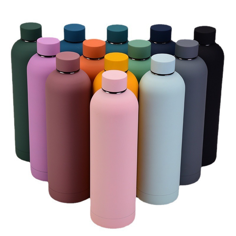 Botella de goma transfronteriza de color sólido 304 taza de aislamiento de acero inoxidable portátil al aire libre hervidor deportivo