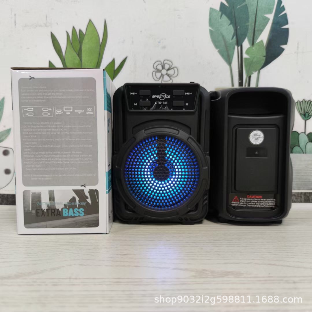 Altavoz Bluetooth para exteriores modelo privado Factory 1360 con luces de llama de colores para bailes de plaza, ventas nacionales transfronterizas y dropshipping