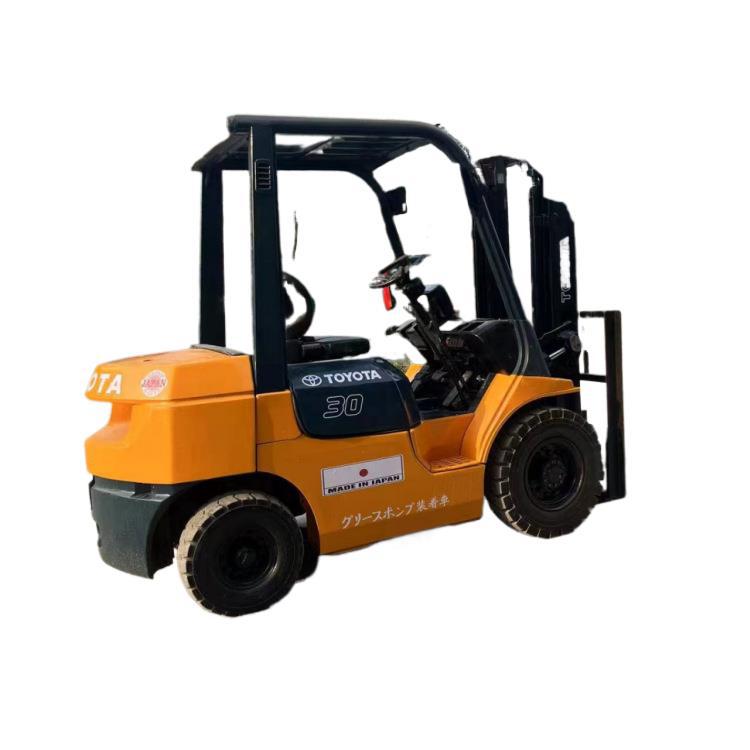 Toyota Toyota 3 toneladas usadas carretillas elevadoras FDZN30 usadas carretillas elevadoras transferencia de stock suministro a bajo precio