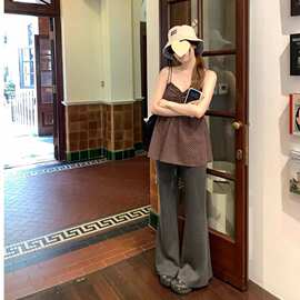 波点法式温柔风宽松气质吊带女夏季内搭显瘦遮肉百搭背心咖色上衣