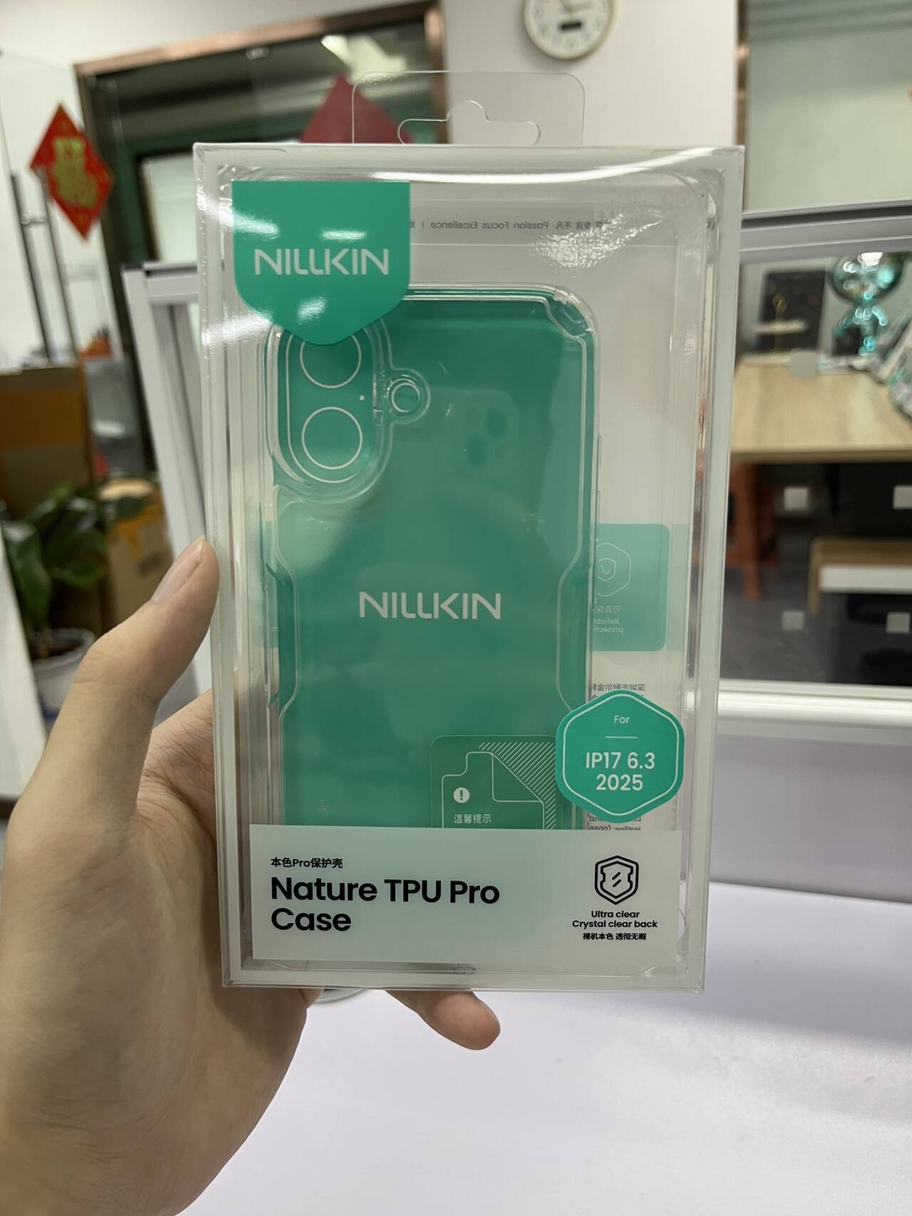 Ốp lưng Nillkin trong suốt chống rơi cho iPhone 17 Pro Max, vỏ cứng mềm kết hợp — iPhone 17 Trắng, iPhone Air Trắng, iPhone 17 Pro Trắng, iPhone 17 Pro Max Trắng