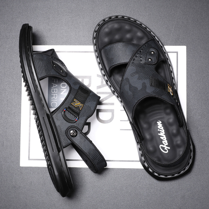 Pantofole da spiaggia casuali antiscivolo in lattice alla moda coreana a doppio uso all'aperto da uomo all'ingrosso di sandali estivi da uomo_voghion.com