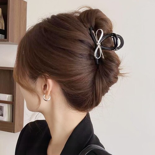 Korean-style bow clip for women, summer 2024 new hair clip, high-end hairpin, occipital hair accessory, shark clip