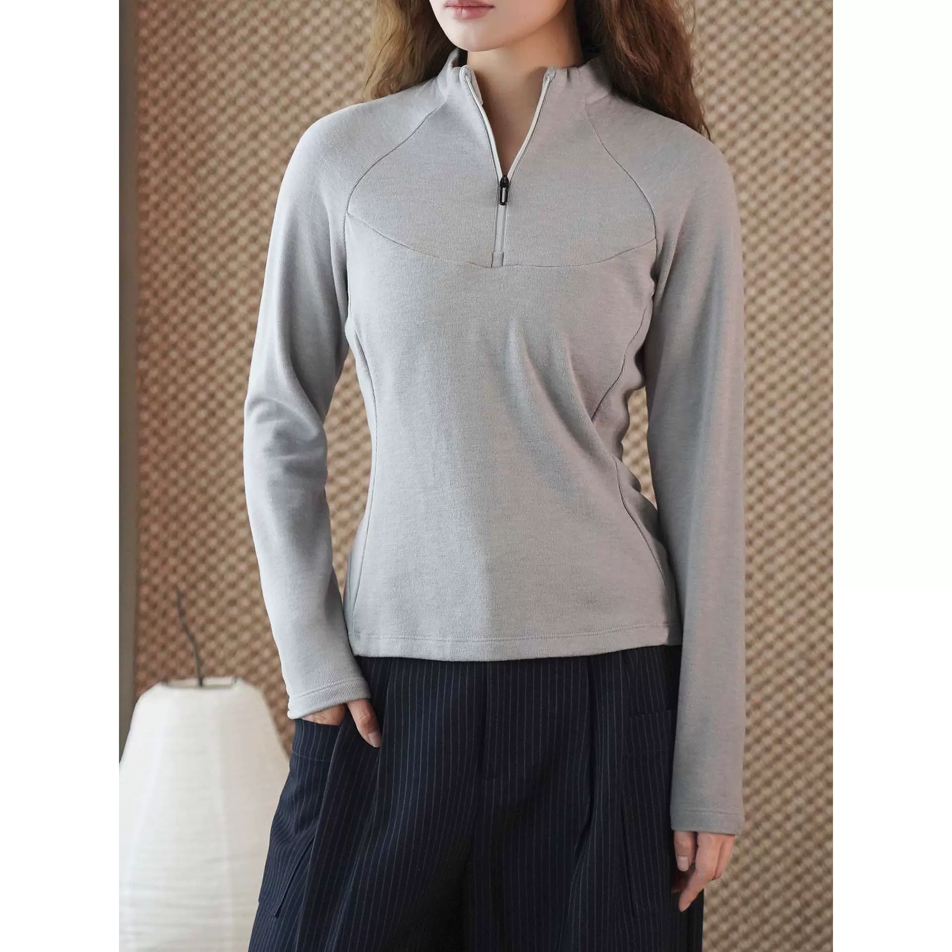 卢浮冬季新款韩系简约半高领修身羊毛打底衫亲肤显瘦佰搭上衣女