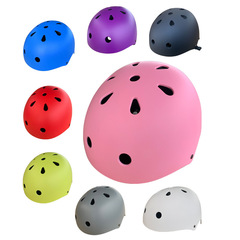 外国貿易クロスボーダー子供用ヘルメット大人用ヘルメットスケートボードローラースケートバランスカーハイウェイスクーターアウトドアサイクリングヘルメット