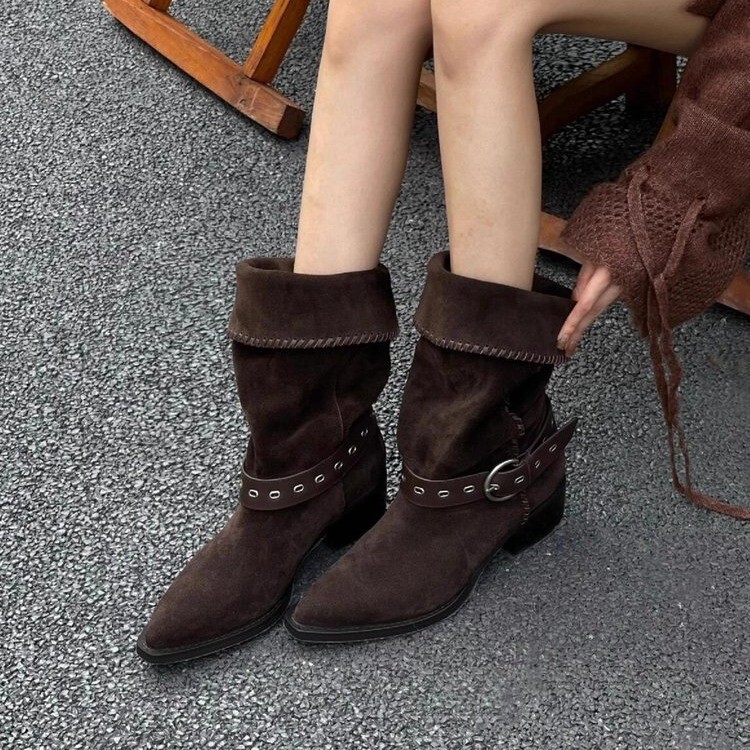 2025 New Retro Thick-Heeled Western Boots Wide Mid-Calf Boots Pointed Leather Belt Buckle Popular Suede Knight Boots 2025 New Retro Thick-Heeled Western Boots Wide Mid-Calf Boots Pointed Leather Belt Buckle Popular Suede Knight Boots
