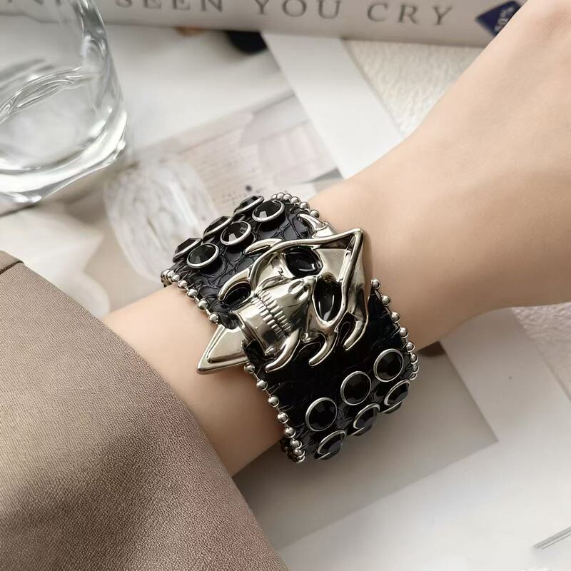 Y2K Retro Punk Style Cross Snake Pattern Leather Bracelet Subculture Hip-Hop Rock Stylish Diamond Bracelet Trend