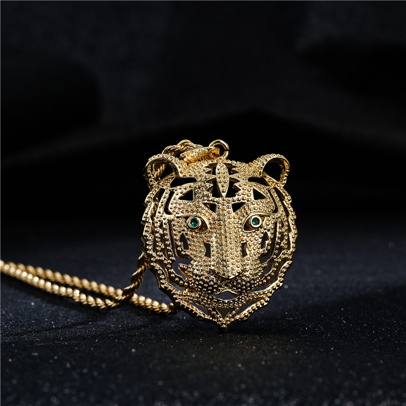 Pendentif Punk Grosse Tête De Tigre Collier Zircon Incrusté De Cuivre display picture 4