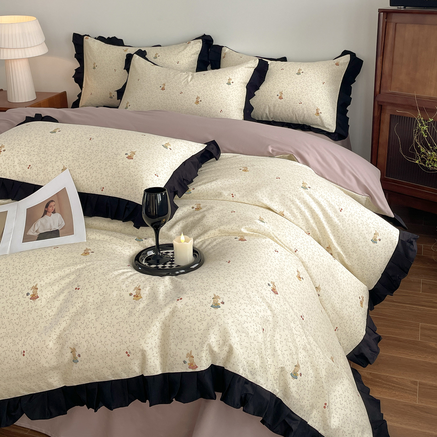 Algodón francés Hepburn encaje de cuatro piezas set de ropa de cama sábanas de cama de tres piezas set pequeño fresco