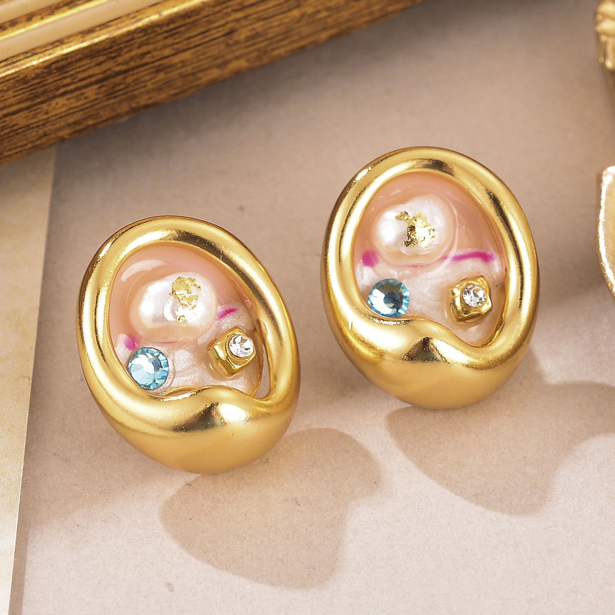 1 Par Retro Flor Enchapado Metal Pendientes De Gota Pendientes display picture 10
