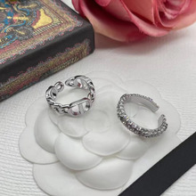 �ϼ�/D�Ҍ�����ĸCD����һ�_�ڽ�ָŮ�߼��M����bָ�hŮ���S���l