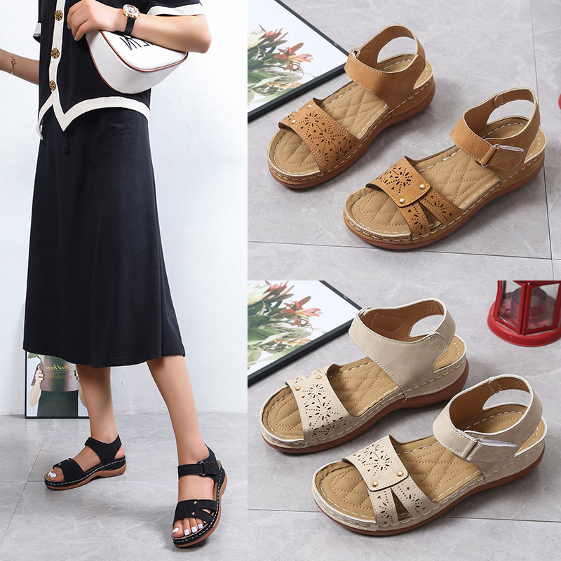 fashionable retro casual sandals wedge heel with a strap
