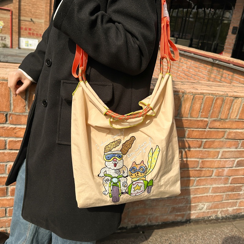 Capacious winter Japanese nylon one-shoulder bag