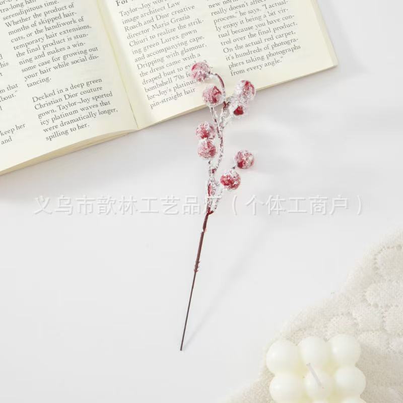 Ramas de Frutos Rojos Artificiales Plástico y PU para Bodas y Decoración del Hogar image 42