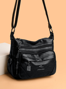 Shoulder bag, carpature one-shoulder bag