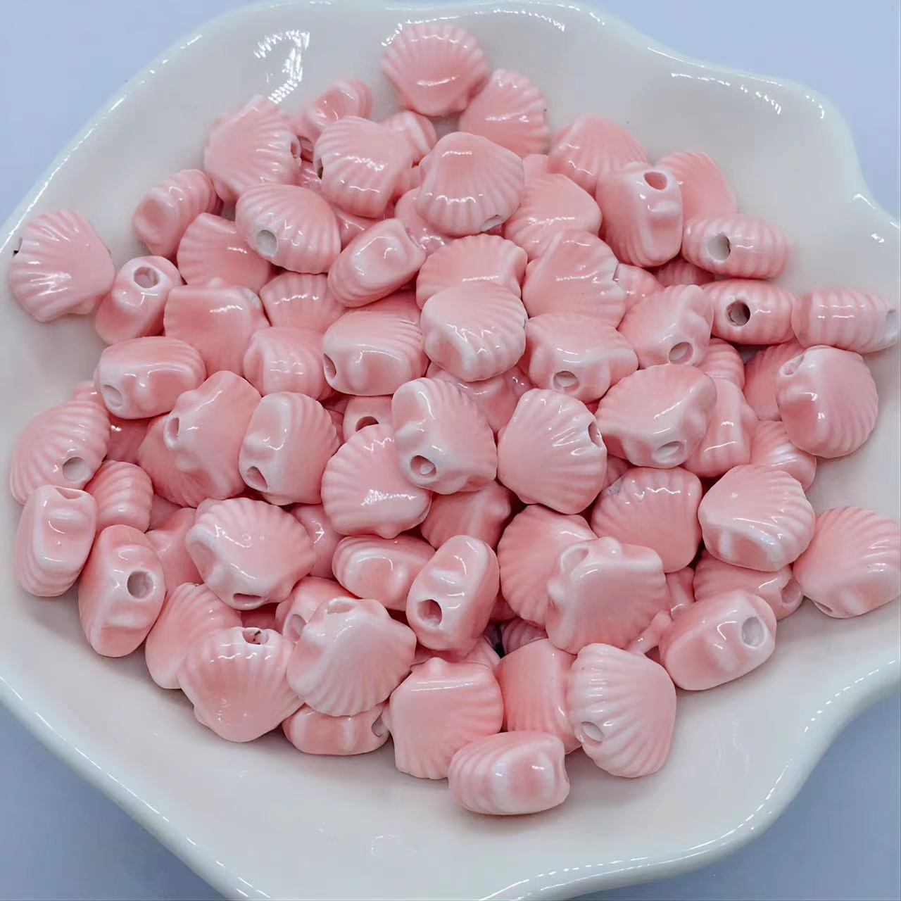 10 PCS/Package Ceramics Shell DIY Jewelry Accessories Beads display picture 4