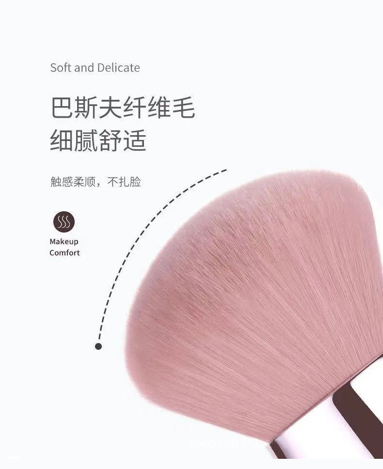 Mushroom-shaped loose powder blush makeup brush, extra-large soft powder setting and contactor, pink single makeup brush Application Scenario