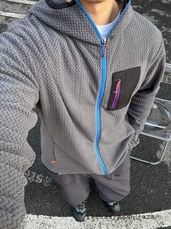 Highly recommended! Thermal fleece jacket! Breathable, skin-friendly, and warm hooded sweatshirt for men and women, perfect for outdoor wear in autumn and winter
