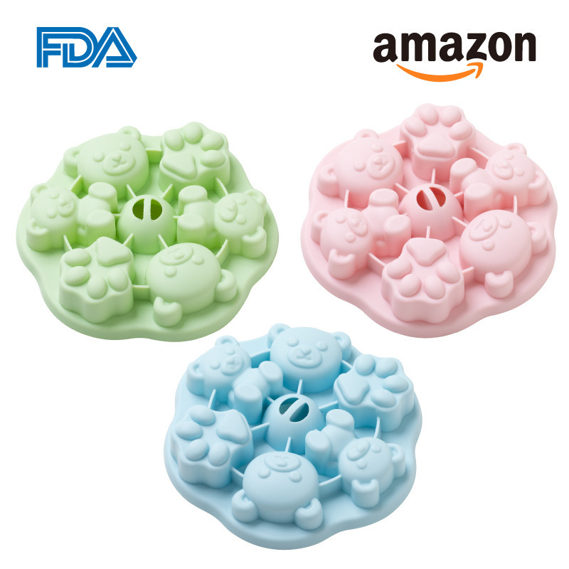 Fabricantes de silicona al por mayor rejilla de hielo doméstica en forma de oso molde de rejilla de hielo de silicona con cubierta helado helado helado