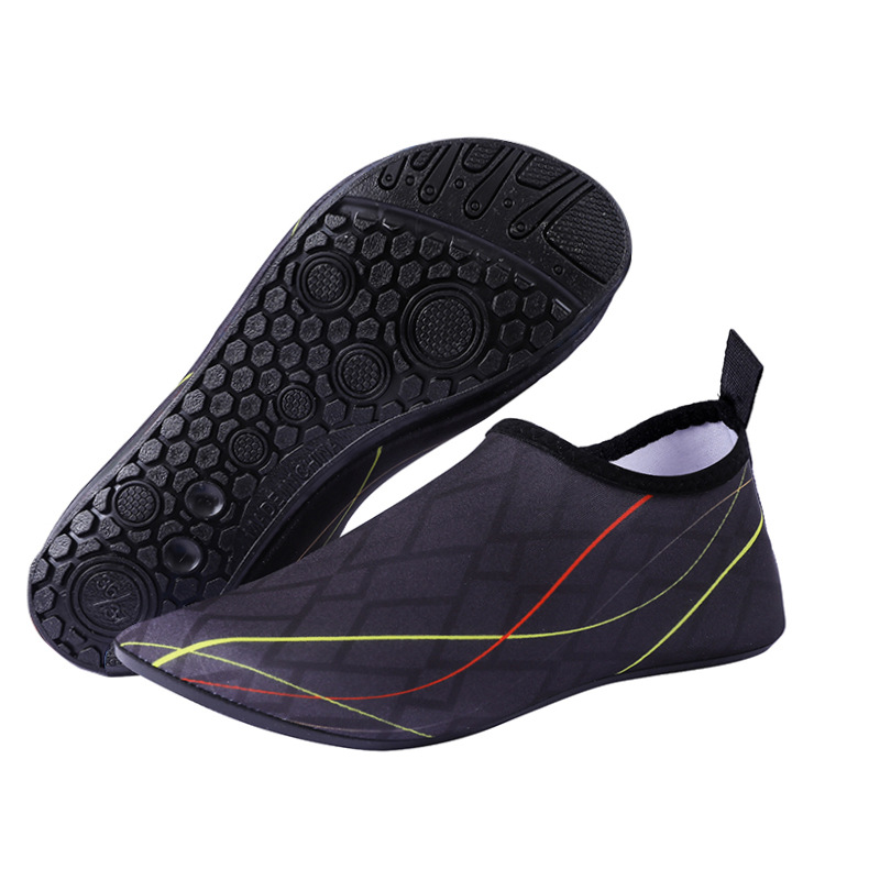 Zapatos de playa-líneas negras