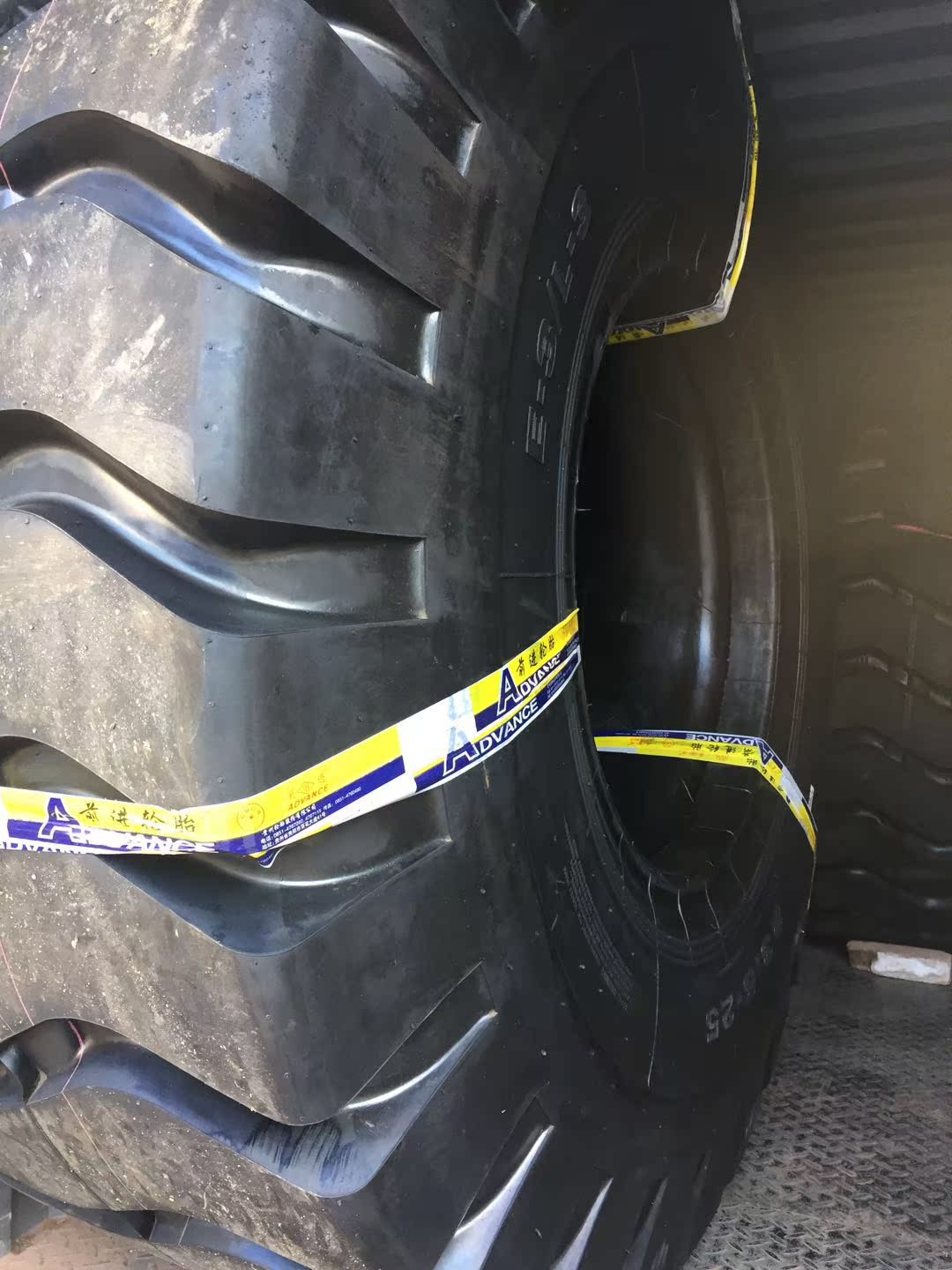 Brand New Chaoyang Triangle Fengshen Henan Forward Loader Tire