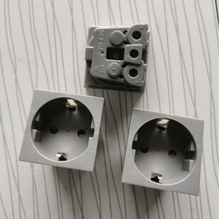 Yide Electric Appliance Factory Direct sales YD-03G European power rail socket European standard German standard card socket 45*45
